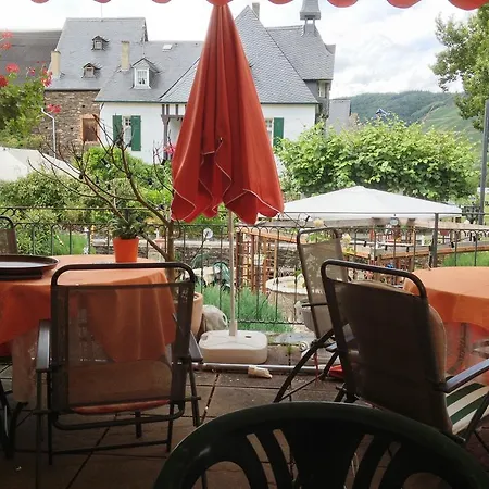 Zum Treppchen Hotel Lösnich