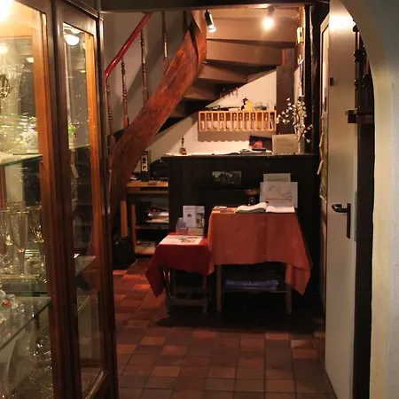 Zum Treppchen Hotel
