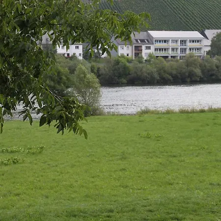 Hotel Zum Treppchen Lösnich