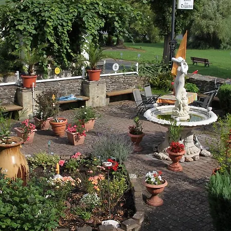 Hotel Zum Treppchen Lösnich